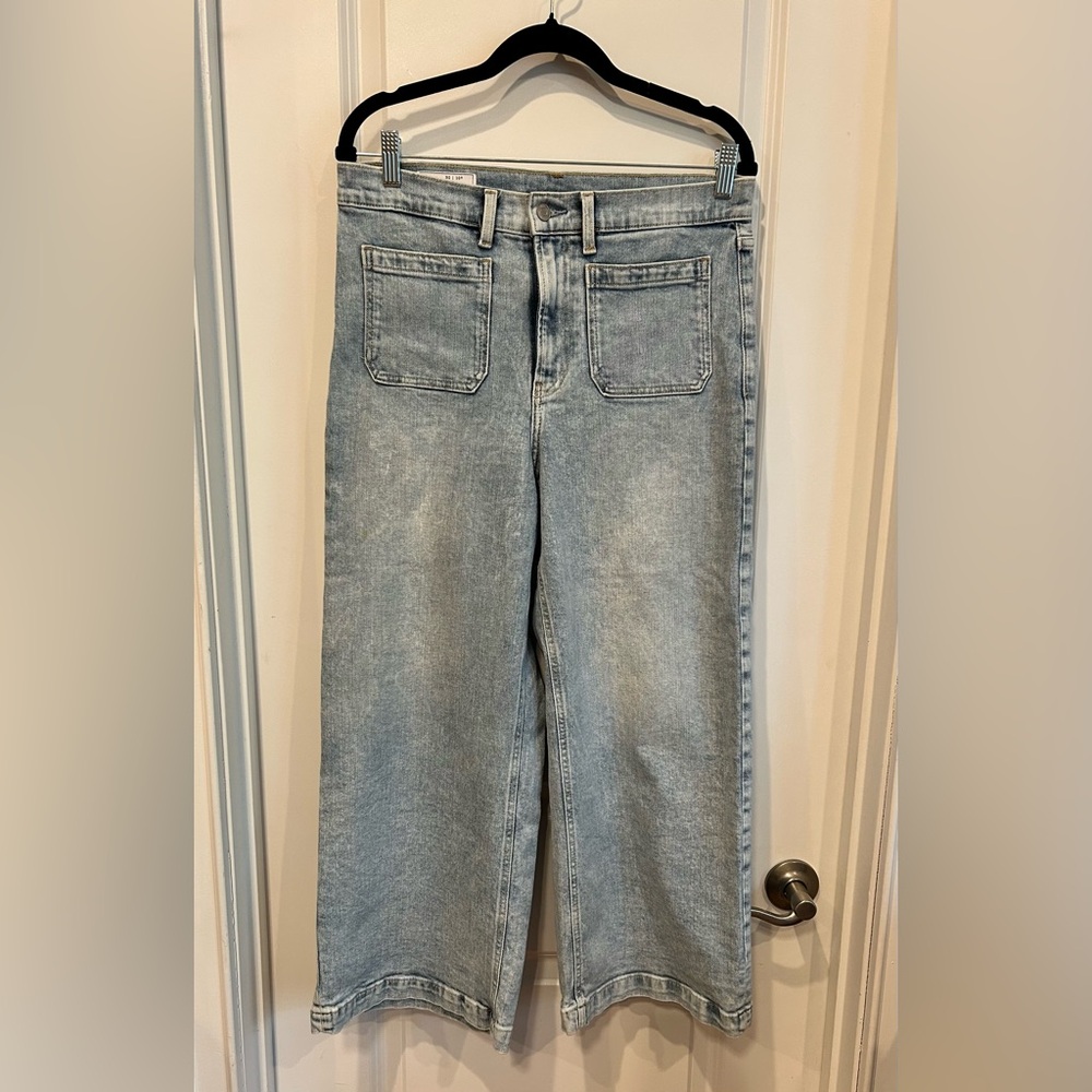 GAP High Rise Stride Ankle Jeans